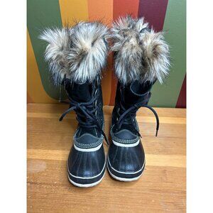 Sorel Joan of Arctic waterproof winter boots - size 6 suede